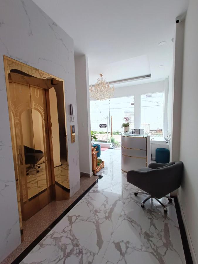 The White Hotel 달랏 외부 사진